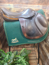18" Takt by Frank Baines Jump Saddle
